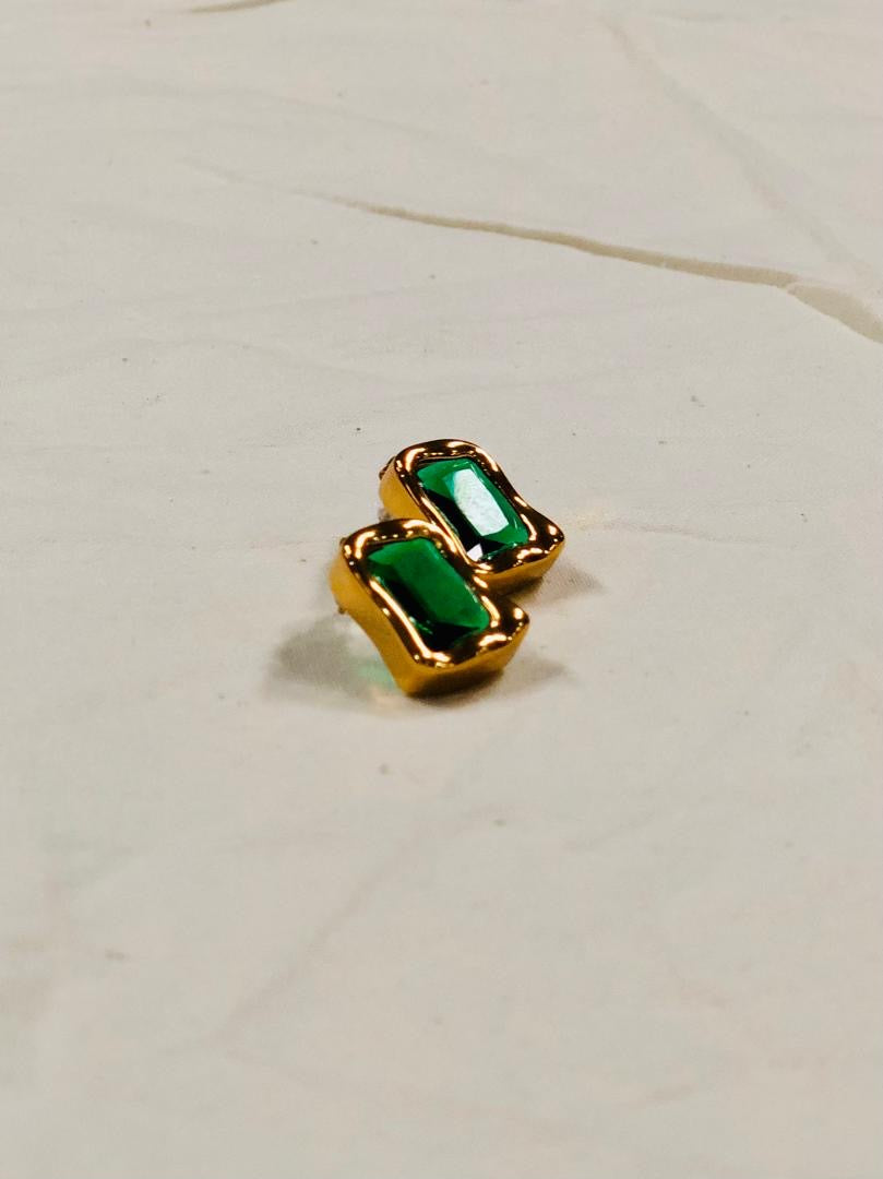 Molten emrald earrings